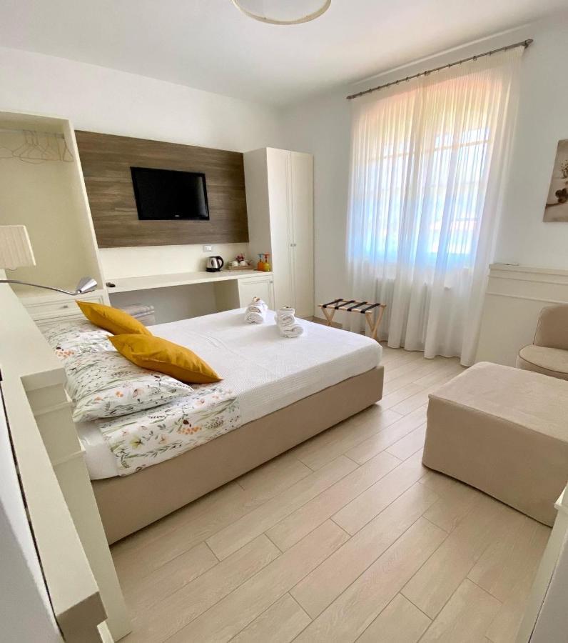 Bellaisa Bed & Breakfast Camaiore Exterior foto